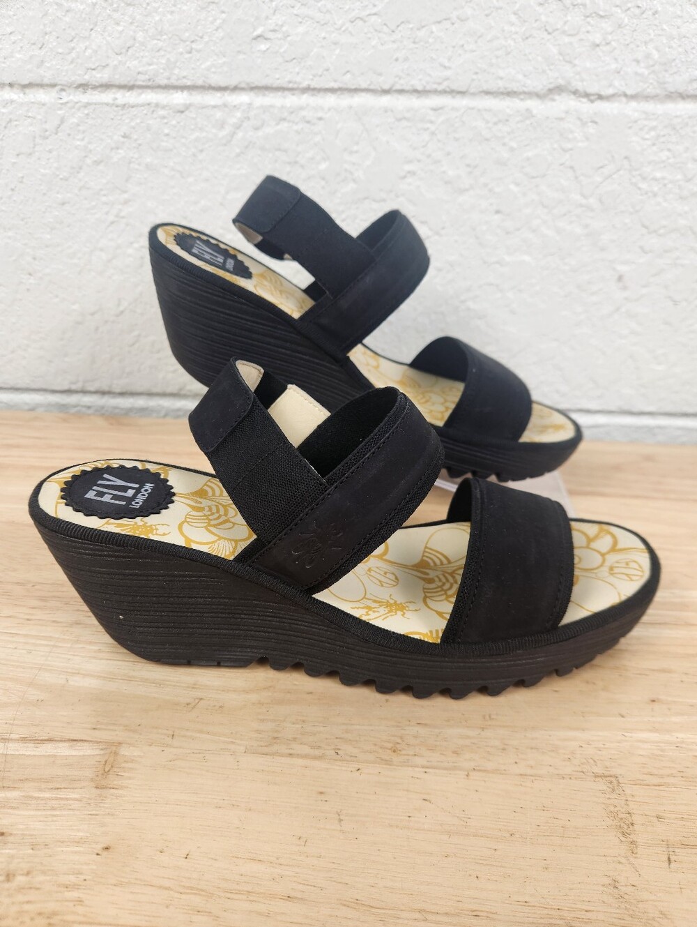 Fly London Yaco Platform Wedge Sandal Black Women's size 38 US 7.5-8